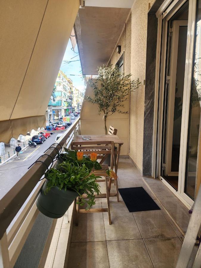 Newly Renovated Apartment 7 Min Walk From Acropolis Athen Exterior foto
