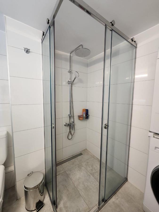 Newly Renovated Apartment 7 Min Walk From Acropolis Athen Exterior foto