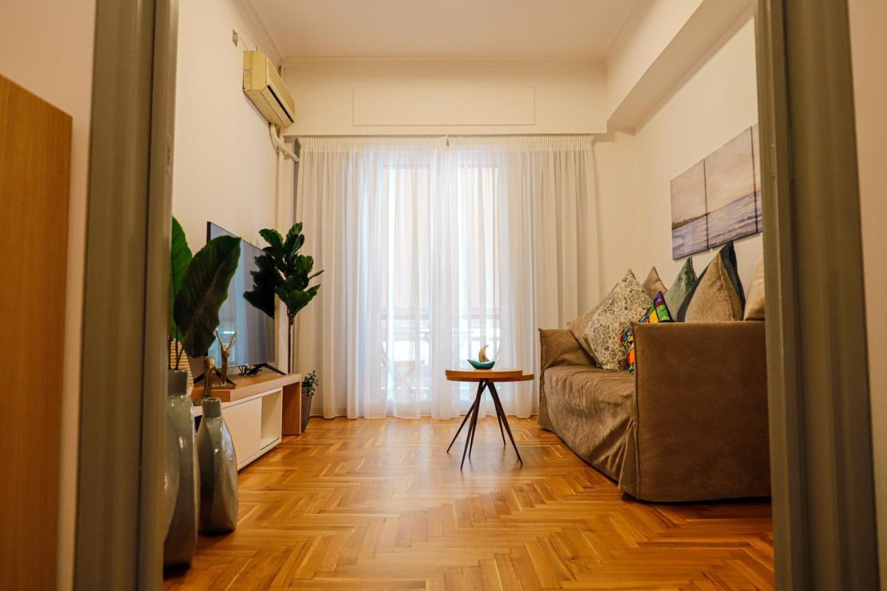 Newly Renovated Apartment 7 Min Walk From Acropolis Athen Exterior foto