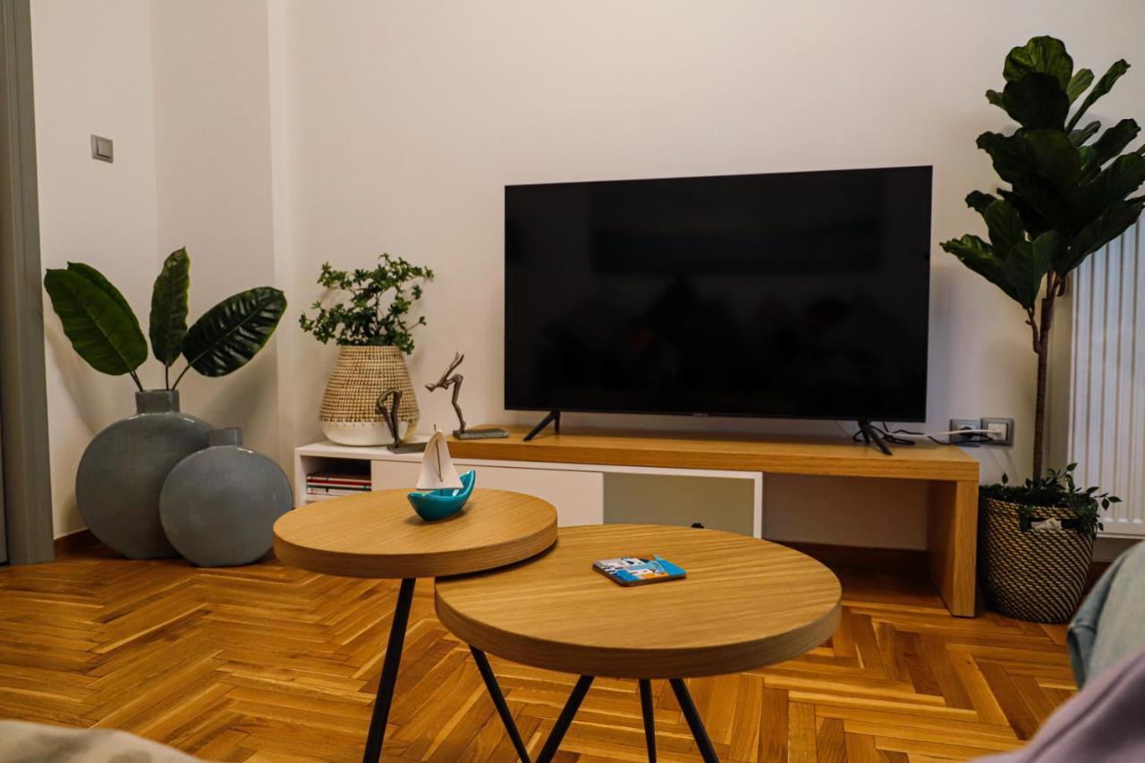 Newly Renovated Apartment 7 Min Walk From Acropolis Athen Exterior foto