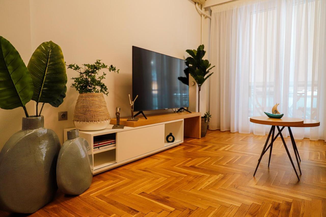 Newly Renovated Apartment 7 Min Walk From Acropolis Athen Exterior foto