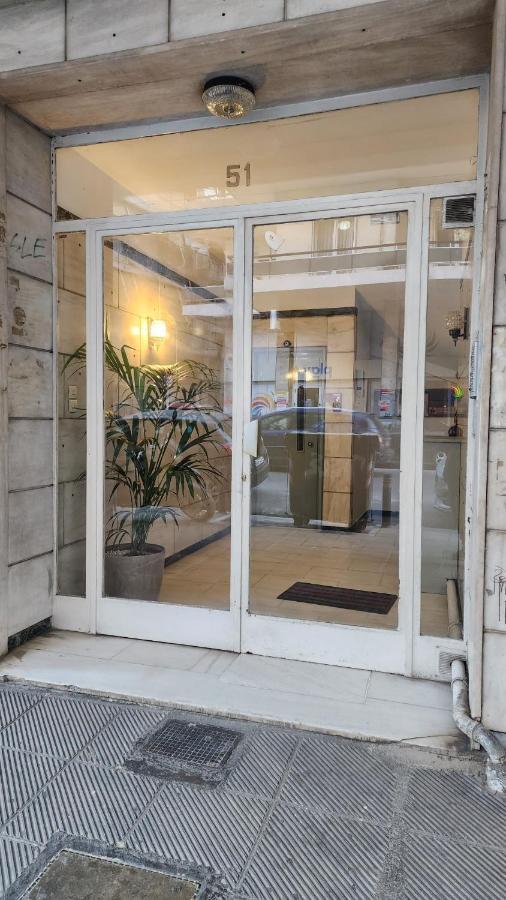 Newly Renovated Apartment 7 Min Walk From Acropolis Athen Exterior foto